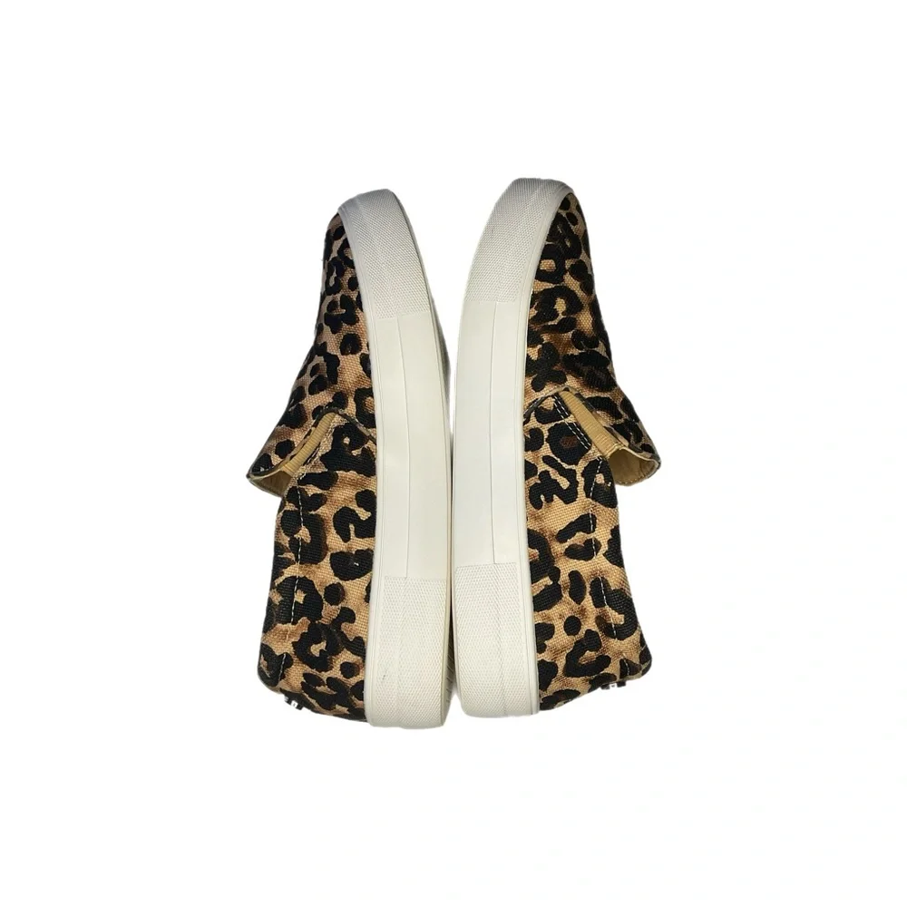 Steve Madden Gills-A Slip on Platform Sz 10M On Trend Leopard Print